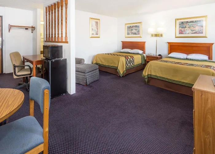 Super 8 By Wyndham