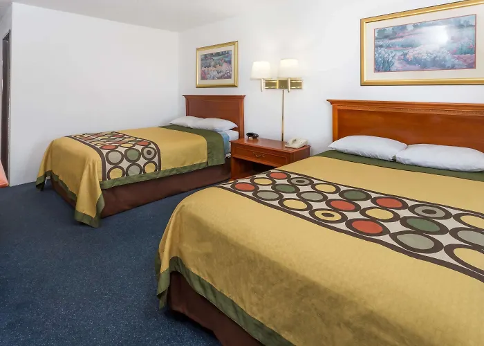 Super 8 By Wyndham *